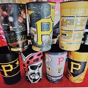 7 Pittsburgh Pirates Souvenir Cups